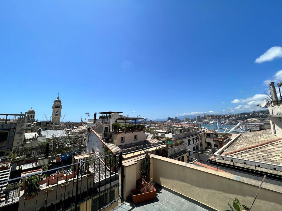 La Terrazza Del Porto Antico By Holiday World Apartment Genoa Luaran gambar