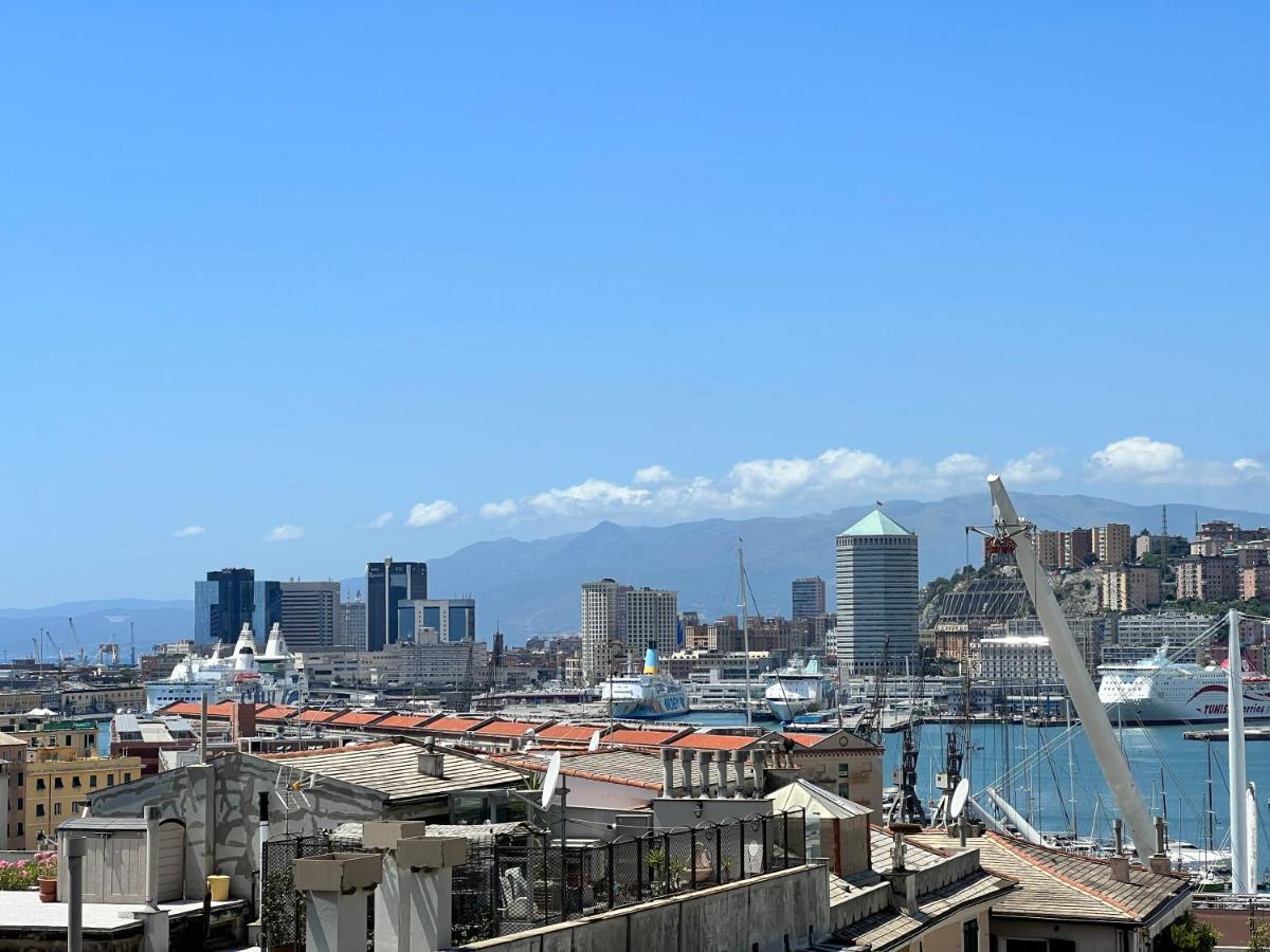 La Terrazza Del Porto Antico By Holiday World Apartment Genoa Luaran gambar